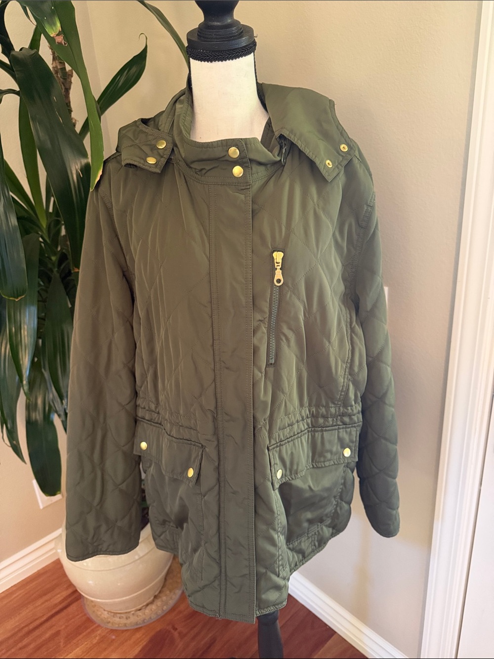 Old Navy Olive Green Quilted Hooded Puffer Jacket